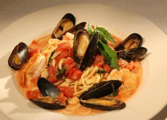 Loccino Italian Grille & Bar